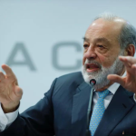 El magnate mexicano Carlos Slim congrega a líderes mundiales en evento con jóvenes